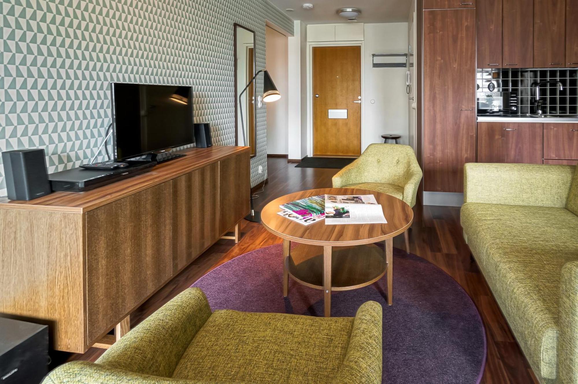 Forenom Serviced Apartments Espoo Tapiola Zewnętrze zdjęcie