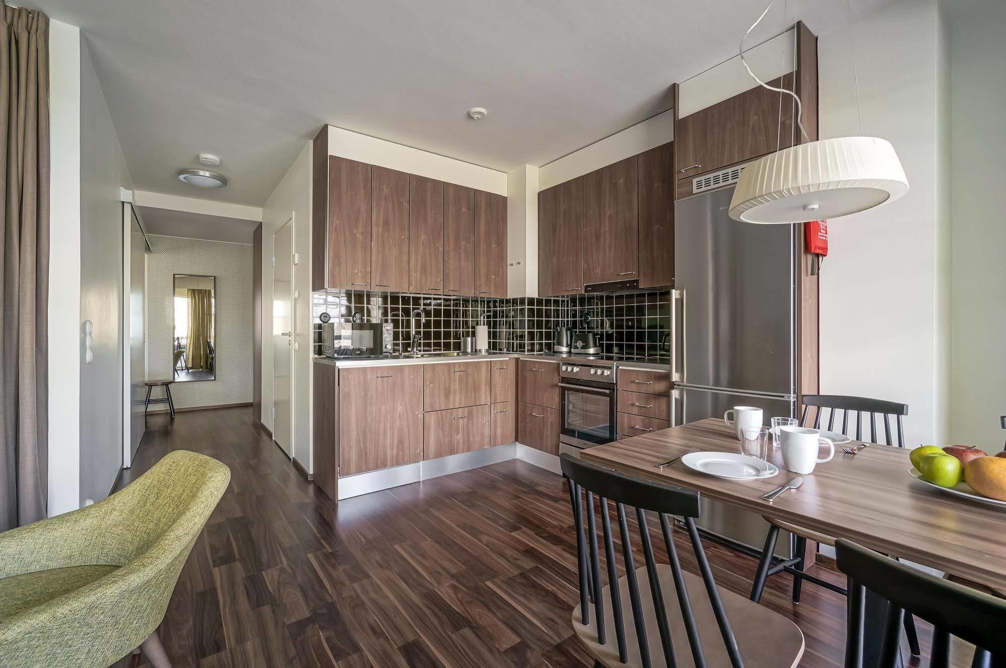Forenom Serviced Apartments Espoo Tapiola Zewnętrze zdjęcie